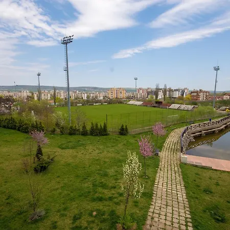 아파트 Viva City